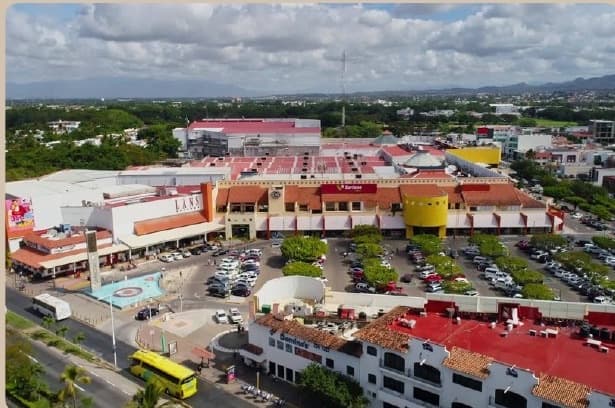 Aerial view of Plaza Caracol associated with Grupo Mina's internal archive